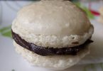 premiers essais de macarons au chocolat