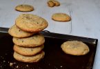 Cookies sans gluten au beurre de cacahuètes empilés