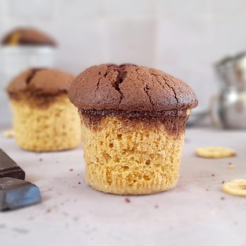 Muffins marbrés à l’orange, au chocolat et à la banane, avec leur dôme chocolat